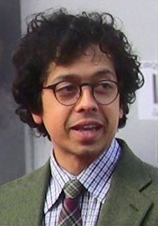 File:Geoffrey Arend (Cropped).jpg