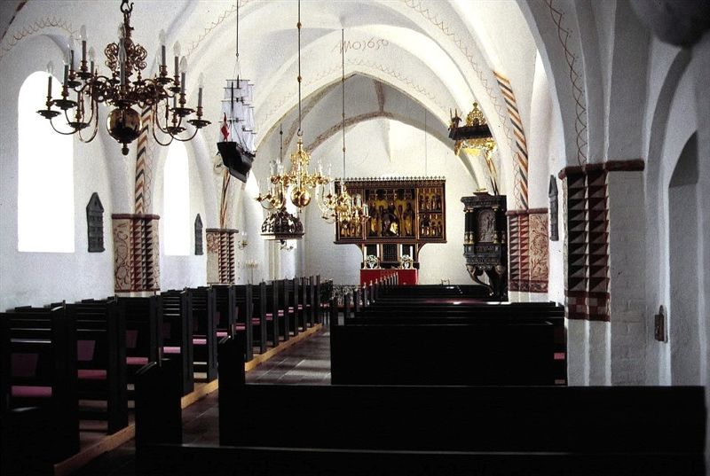 File:Nordenskirker Oestbirk(05).jpg