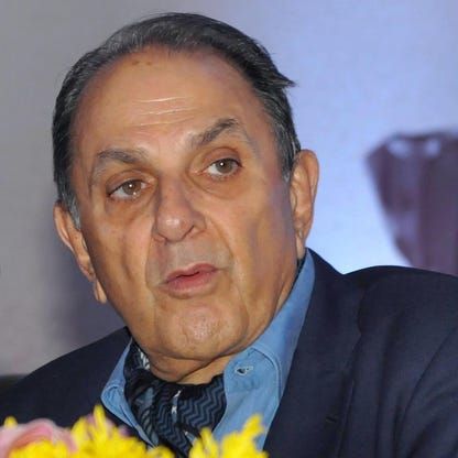 File:Nusli Wadia.jpg