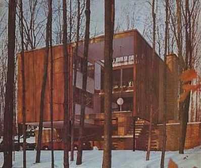 File:Tividar Balogh House 1965.jpg