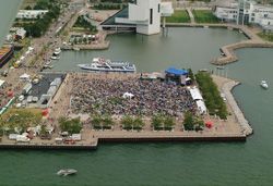 File:Dollar Bank Jamboree at Voinovich Park.jpg