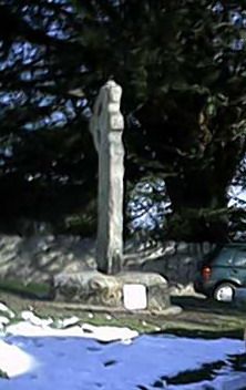 File:Kilgobbin Cross in Stepaside, Dublin.jpg