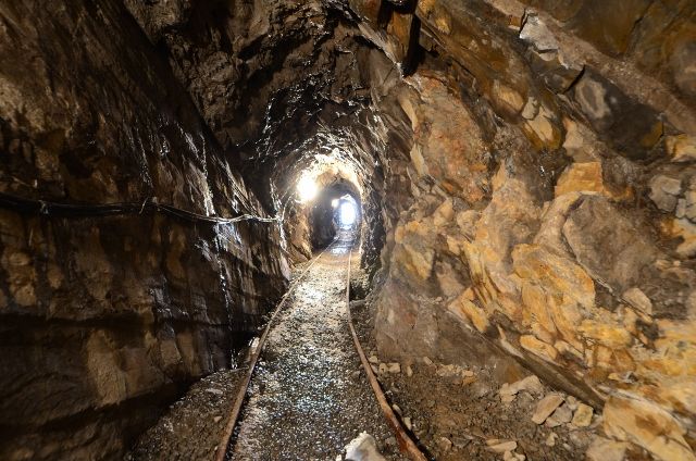 File:Llynwernog Lead and Silver Mine (geograph 3391527).jpg