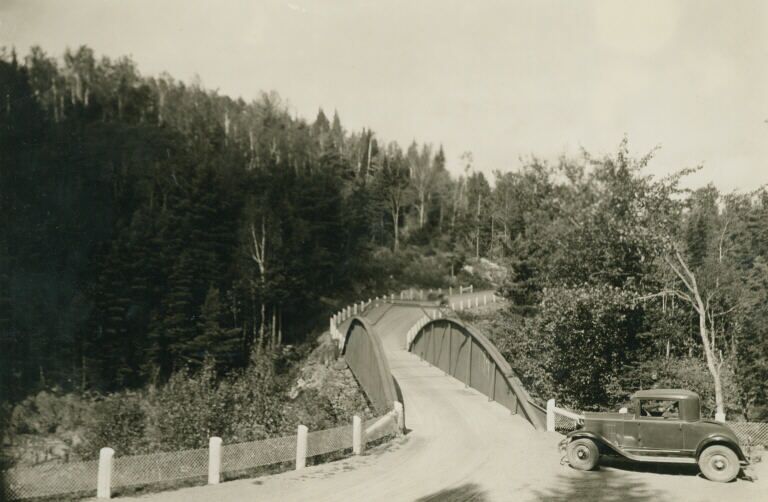 File:Old Iron Bridge Pollett River Elgin.jpg