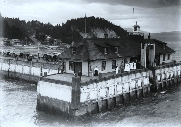 File:Quai de La Malbaie 1912.jpg