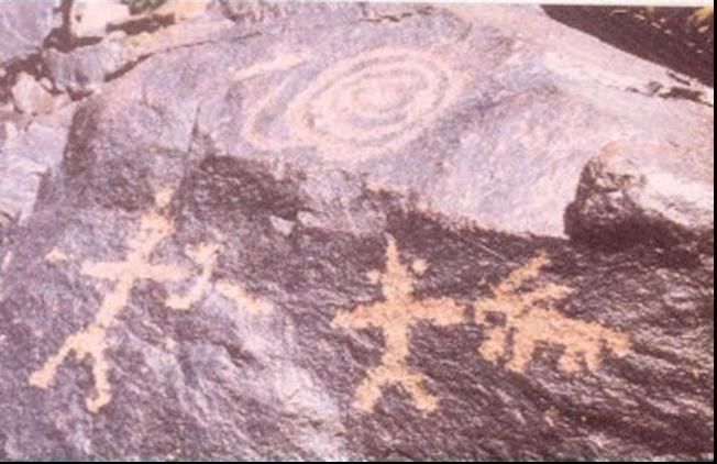 File:Rock art in Ordubad.jpg