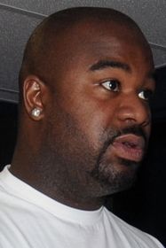 File:Albert-Haynesworth-Feb-4-09-090204-N-9758L-030.jpg