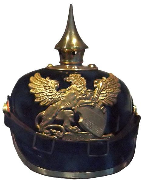 File:Badische Pickelhaube-3.jpg