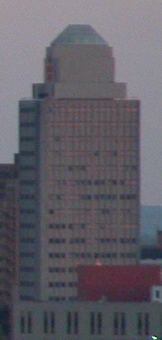 File:Crowne Plaza Hotel Riverwalk, cropped.jpg