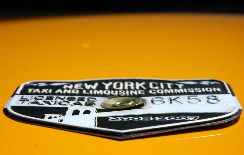 File:NYC taxicab medallion.jpg