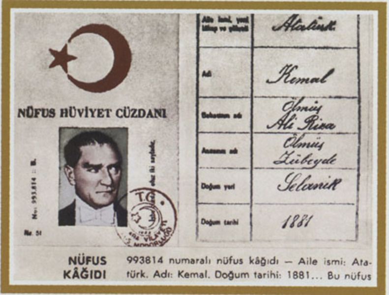 File:Atatürk'ün 993 814 seri numaralı nüfus cüzdanı.jpg