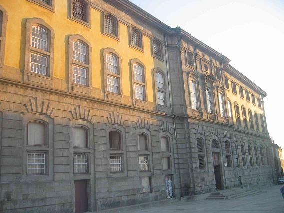 File:Centro Portugues de Fotografia.jpg