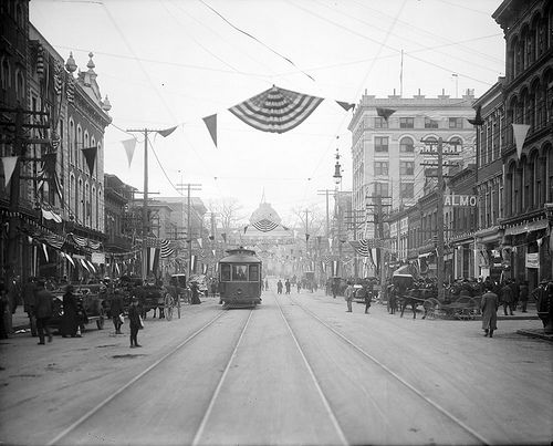 File:Fayetteville Street Raleigh 1910.jpg