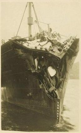 File:Steamship-Grampian-after-hitting iceberg.jpg