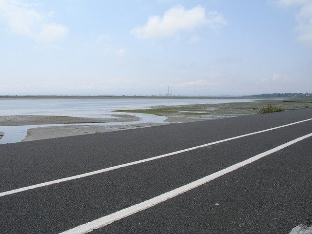 File:Sutton Strand - geograph.org.uk - 458398.jpg