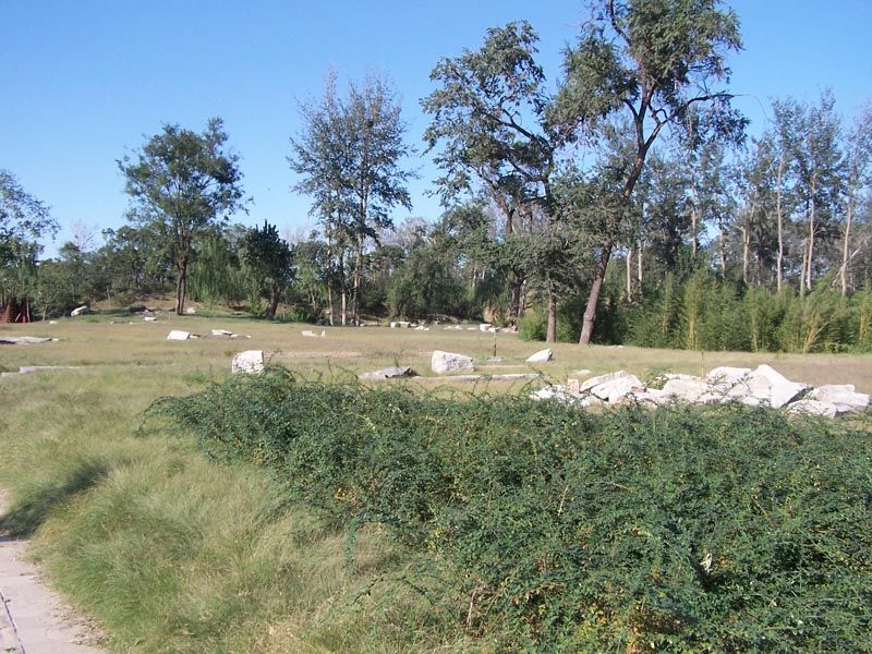 File:Yuanmingyuan ruin.JPG