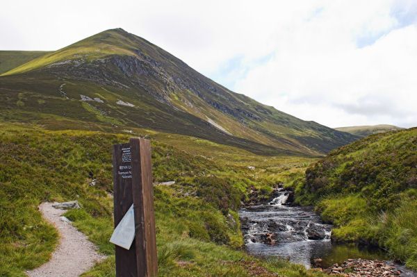 File:An Cabar - geograph.org.uk - 46449.jpg