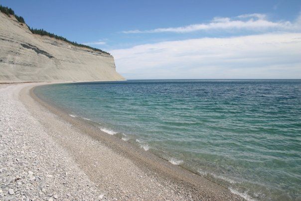 File:Baie de la Tour.jpg