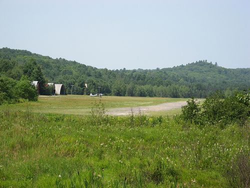 File:BancroftAirport.jpg