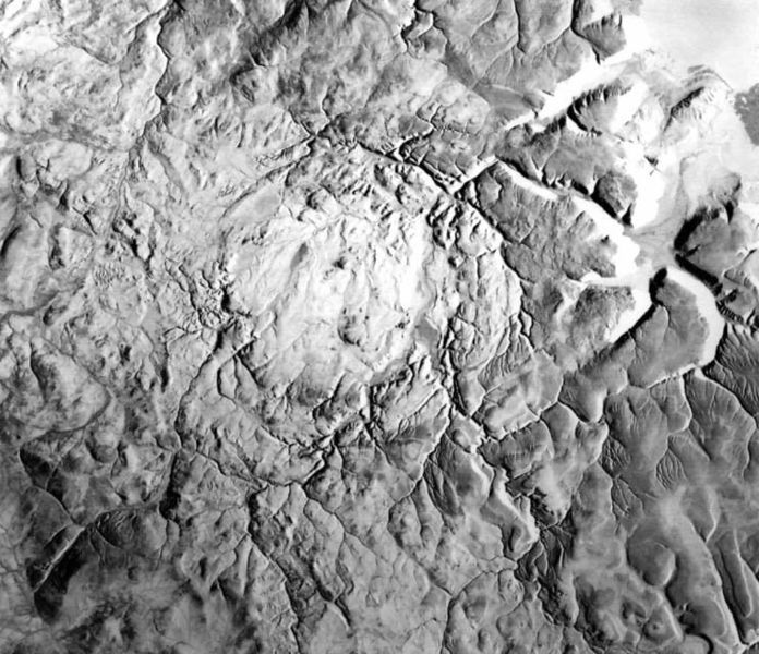 File:Haughton impact crater radar image.jpg