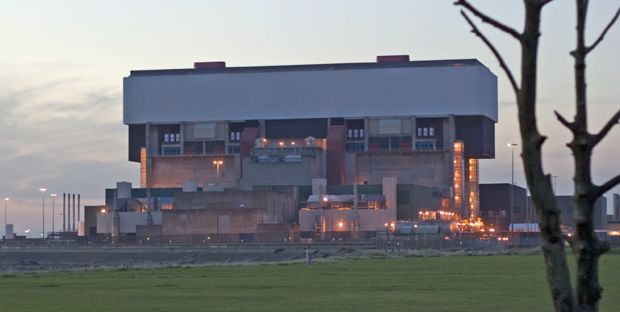 File:Heysham Power Station, evening from South.jpg