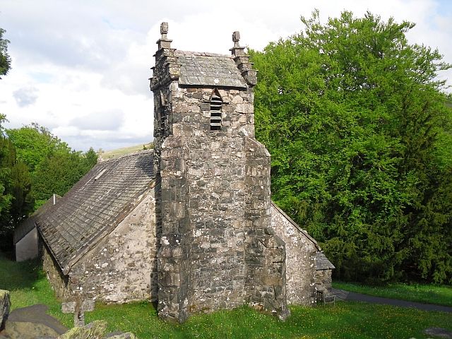 File:Matterdale Church (geograph 2930505).jpg