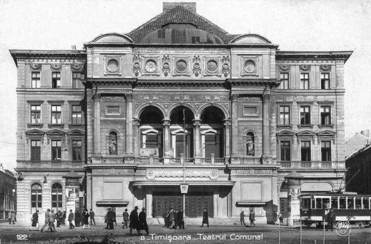 File:CP - Timisoara, Teatrul Comunal 1930.jpg