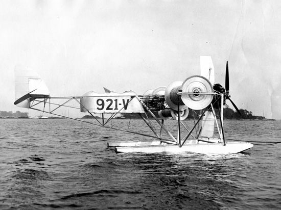 File:Flettner Rotor Aircraft.jpg