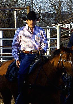 File:George strait 2005 cropped.jpg