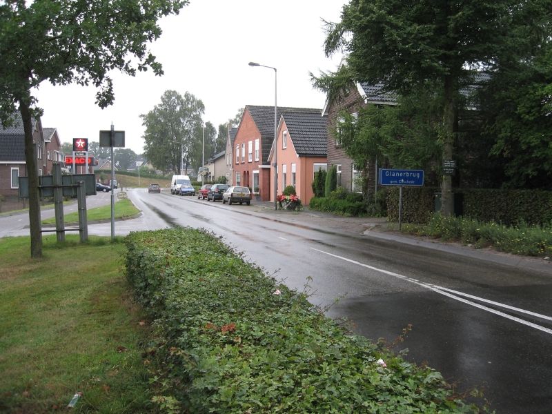 File:N731-Kerkstraat-Glanerbrug.jpg