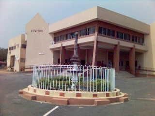 File:Olusegun Oke Library .jpg