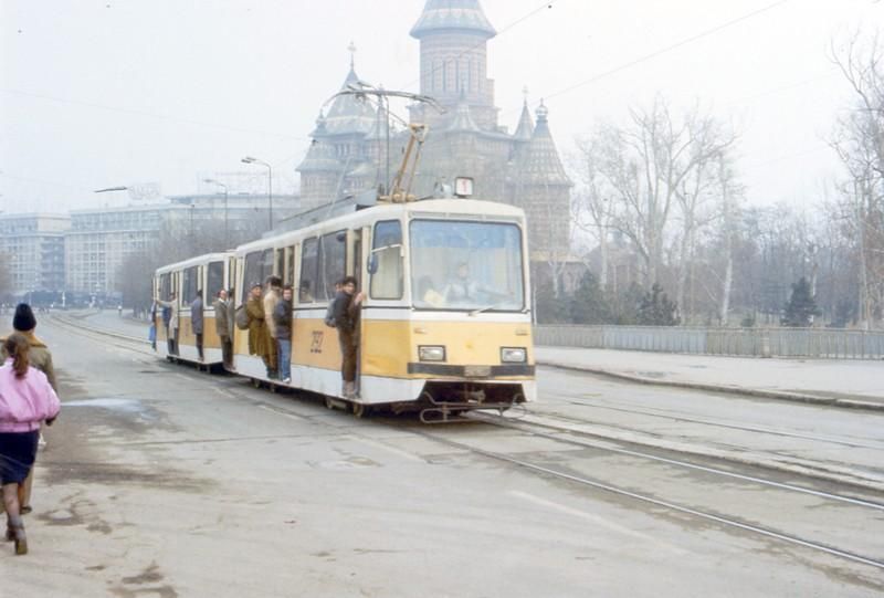 File:Podul Traian Timisoara 1987.JPG