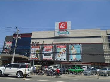 File:Robinsons Townville Cabanatuan.jpg