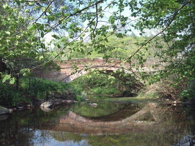 File:Stockdalewath Bridge - geograph.org.uk - 168877.jpg