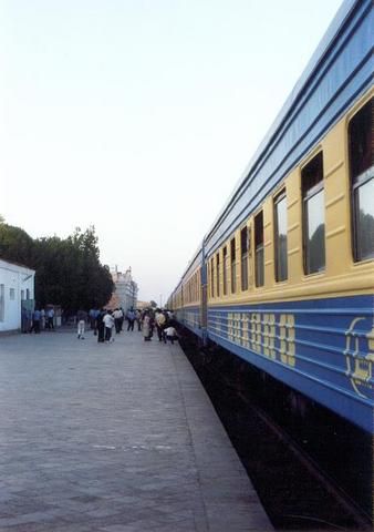 File:Bukhara train.jpg