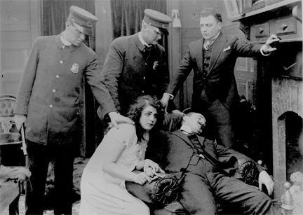 File:SBPD as extras 1915movie.jpg