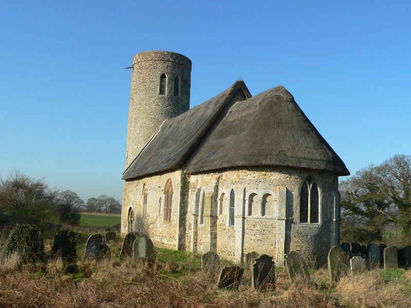 File:St Margaret's Church, Hales, Norfolk.jpg