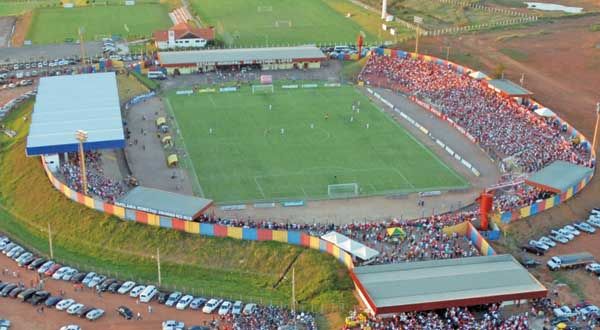 File:Estádio Lutero Lopes.jpg