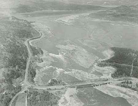 File:Kettle Falls, April, 1969.jpg