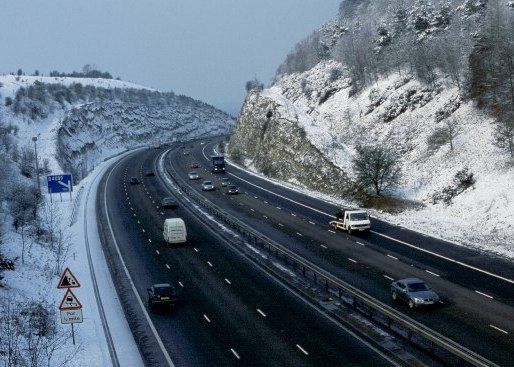 File:M40 - Chiltern Cutting - Stokenchurch.jpg