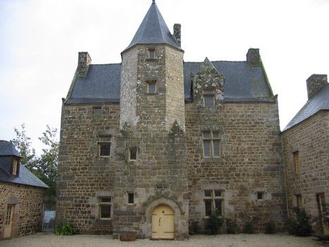 File:Manoir de fournebello - cotes d arm.jpg