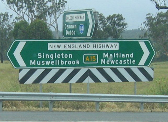 File:NewEnglandAndGoldenHighwaySigns.JPG