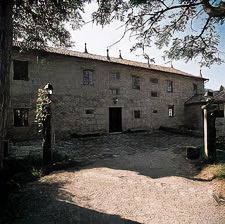 File:Pazo de Buzaca.jpg