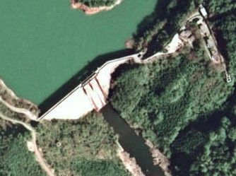 File:Ayaminami Dam 1976.jpg