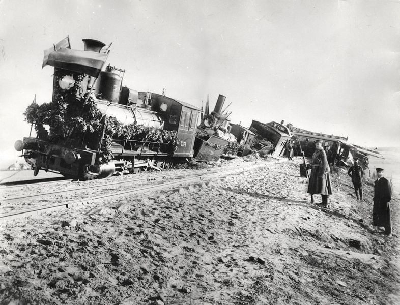 File:Borki train disaster 1.jpg