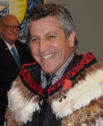 File:Harry Burkhardt investiture August 2015 (cropped).jpg