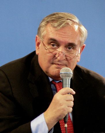 File:Jean-Pierre Raffarin par Guillaume Kretz.jpg