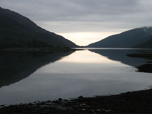 File:Loch Striven - geograph.org.uk - 572652.jpg