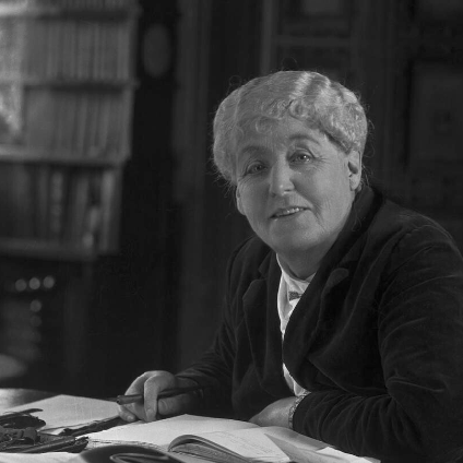 File:Maud Grieve in 1928 (cropped).png