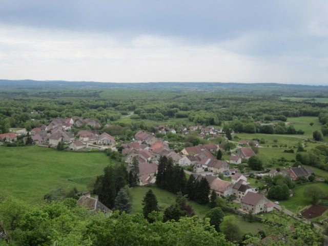 File:Mirebel (Jura).jpg